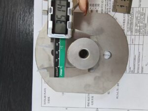 Simple tools (calipers, projector/vision) are listed as supporting devices with ID & due-date for calibration